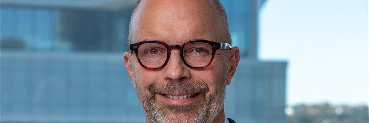 Faculty Live: Understanding the Global Economic Context with Professor Brett House image